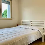 Apartament Cenisio 12 *