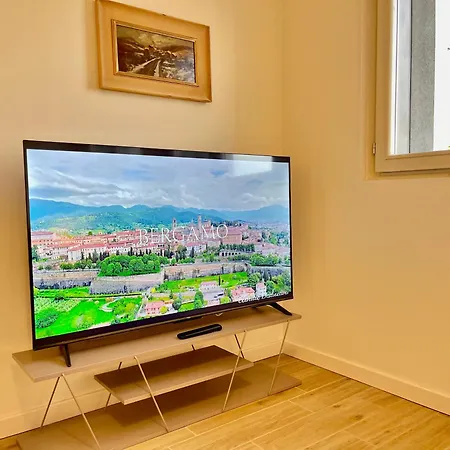 Apartment Cenisio 12