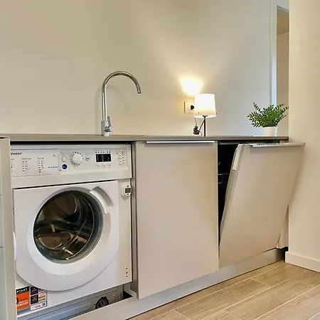 Apartment Cenisio 12 *