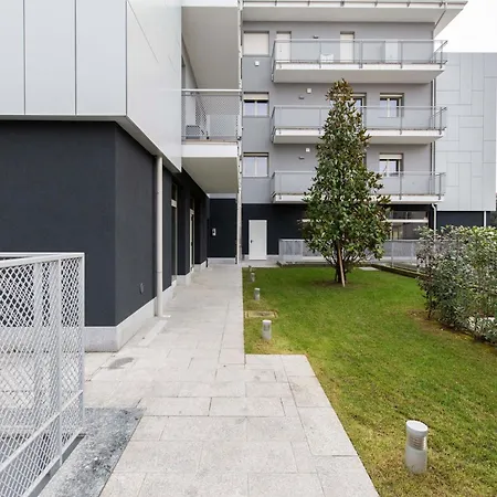 Cenisio 12 Apartment *