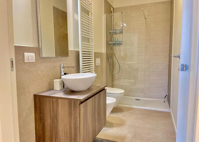 Apartment Cenisio 12 *