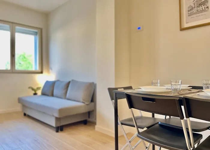 Apartment Cenisio 12