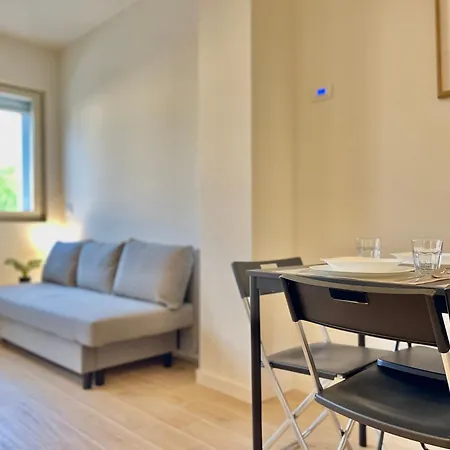 Apartament Cenisio 12